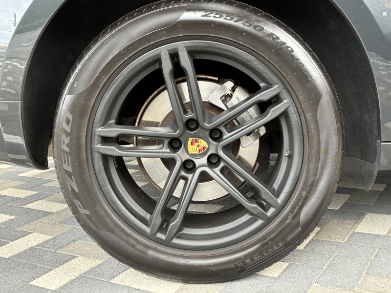 ポルシェ マカン 中古車