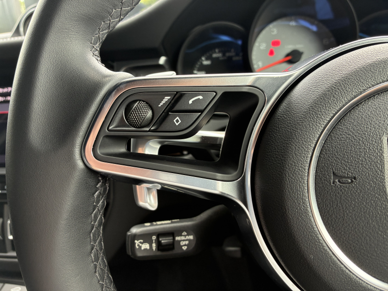 ポルシェ マカン 中古車