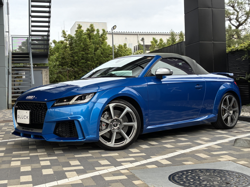 アウディ TT RS ロードスター 中古車