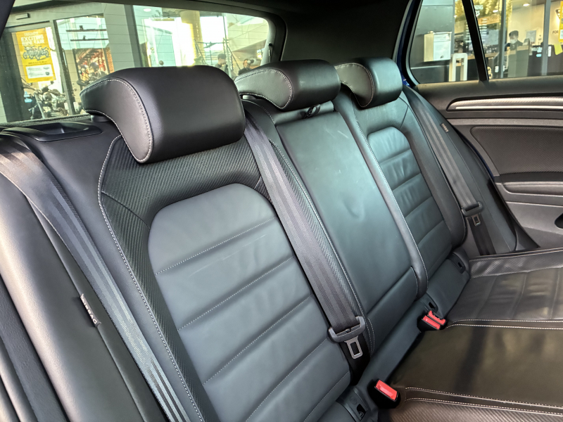 フォルクスワーゲン ゴルフ 中古車