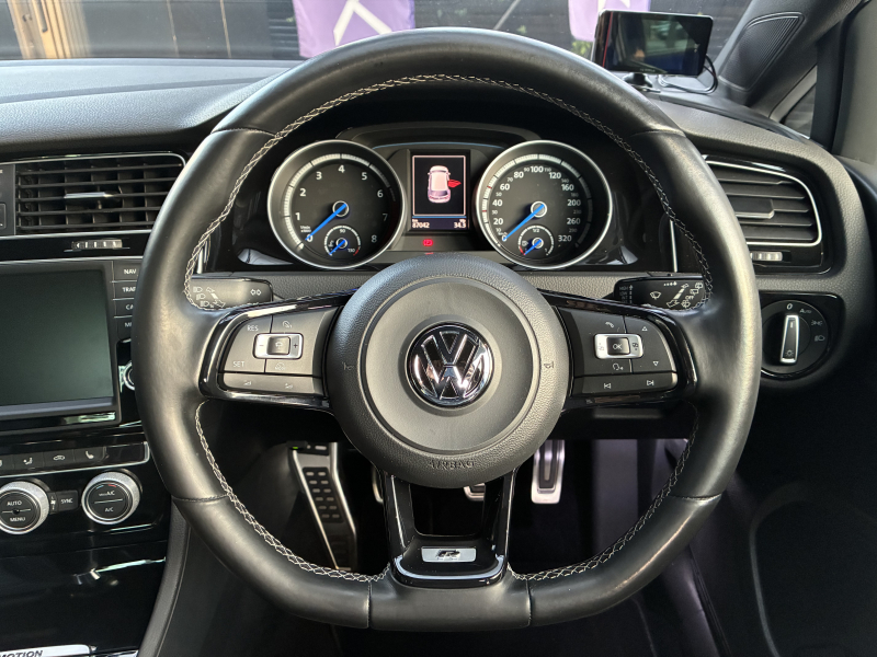 フォルクスワーゲン ゴルフ 中古車