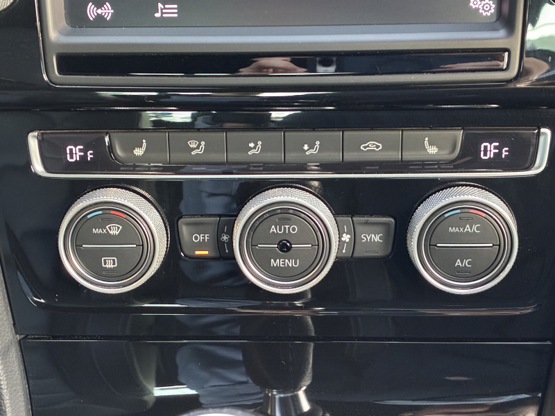 フォルクスワーゲン ゴルフ 中古車