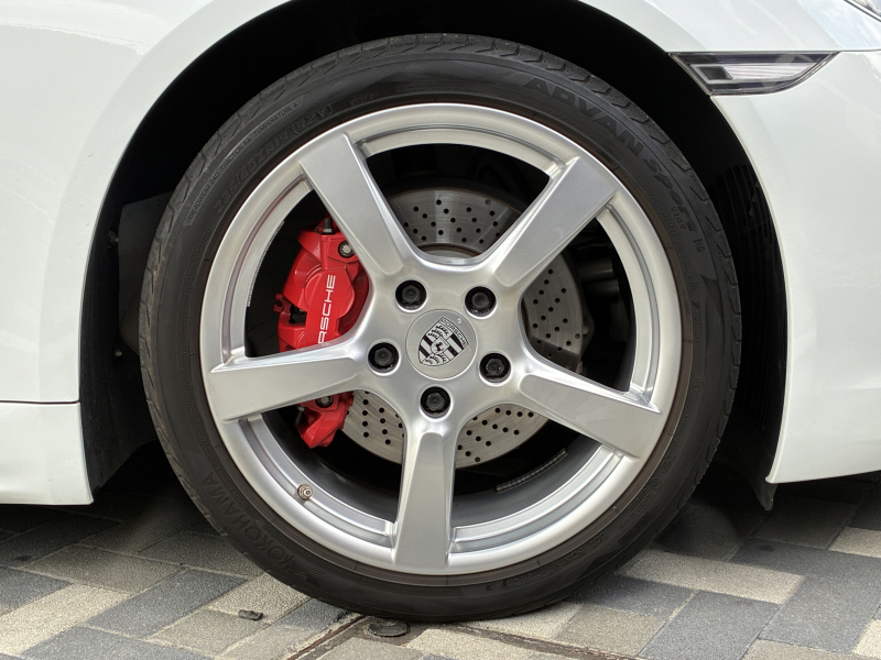 ポルシェ 718 ケイマン 中古車