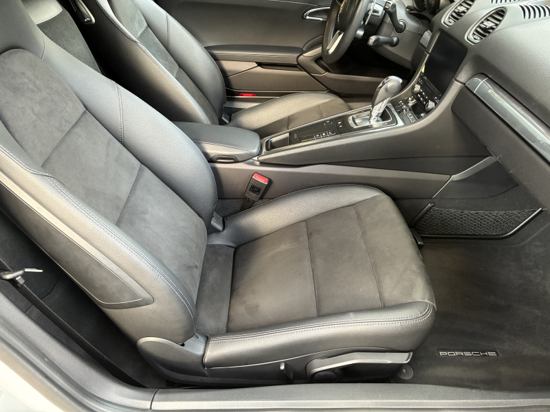 ポルシェ 718 ケイマン 中古車