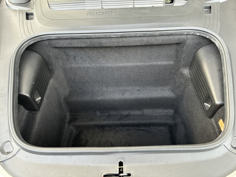 ポルシェ 718 ケイマン 中古車