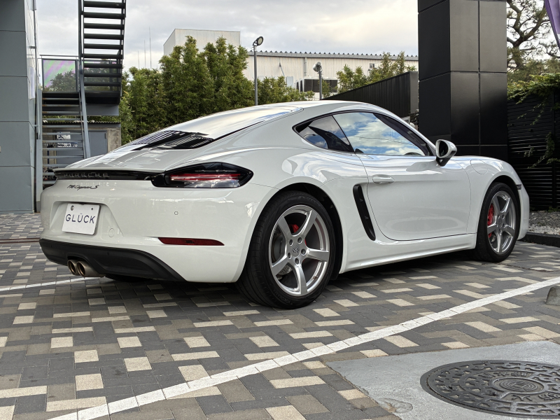 ポルシェ 718 ケイマン 中古車