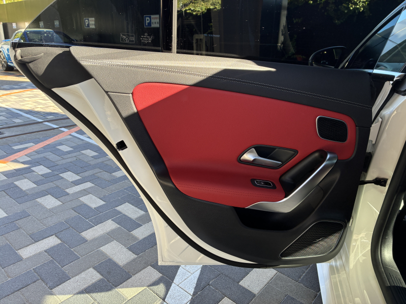 メルセデスベンツ CLAクラス 中古車