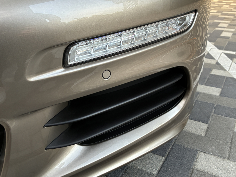 ポルシェ パナメーラ 中古車