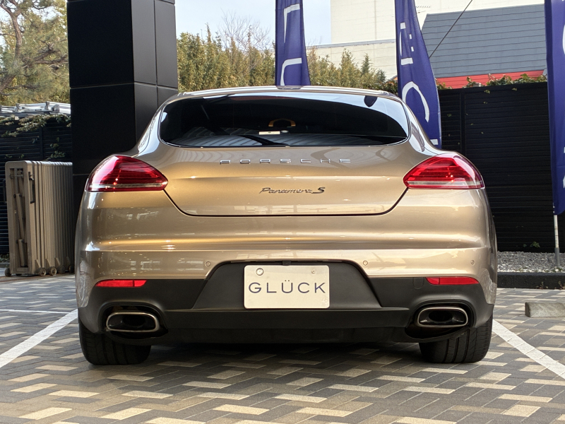 ポルシェ パナメーラ 中古車