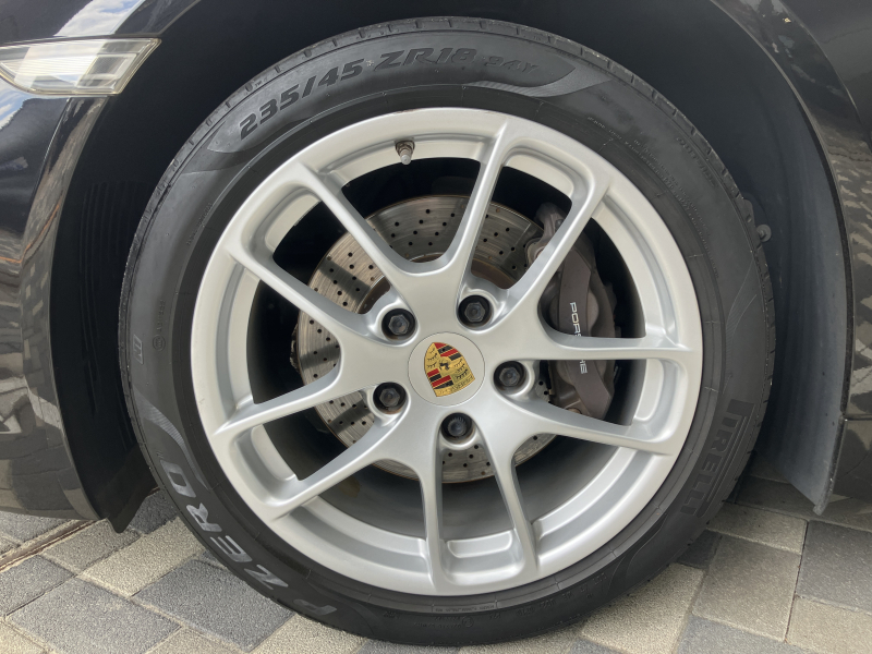 ポルシェ 718 ケイマン 中古車