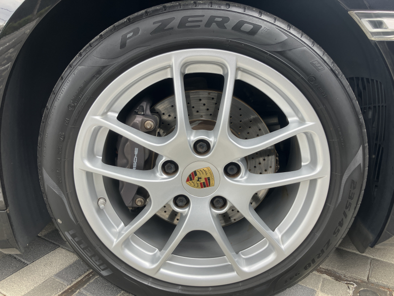 ポルシェ 718 ケイマン 中古車