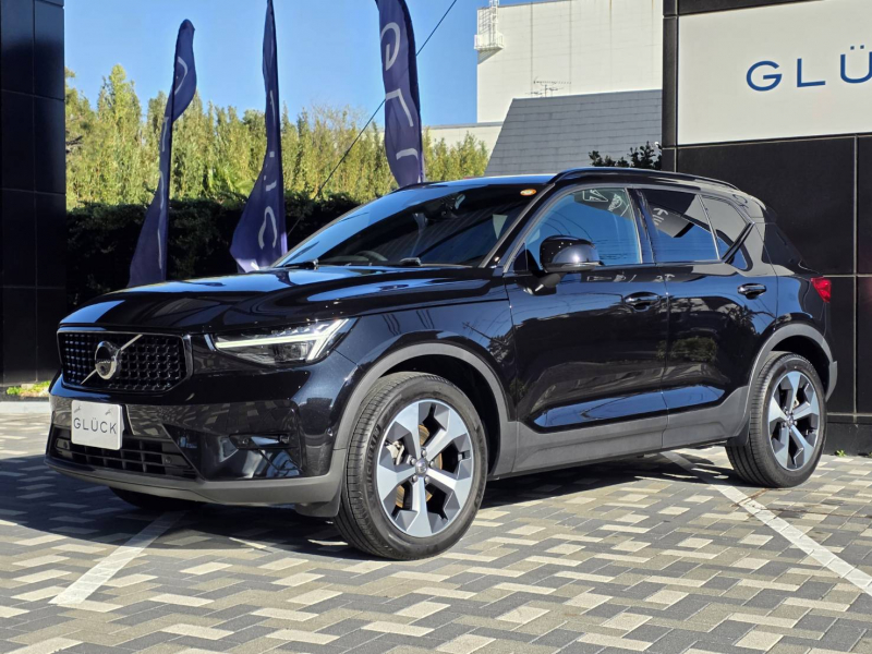 ボルボ XC40 中古車