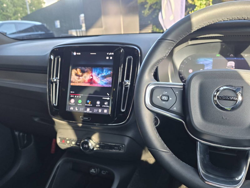 ボルボ XC40 中古車