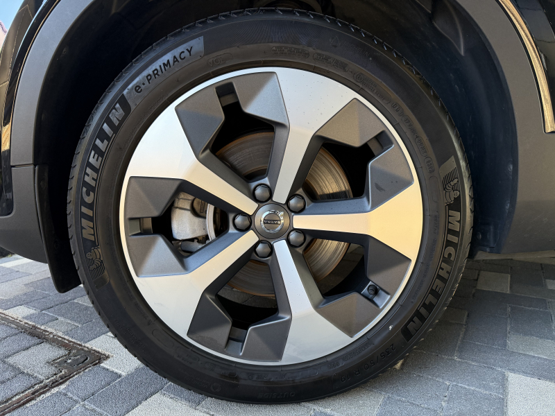 ボルボ XC40 中古車