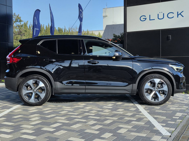 ボルボ XC40 中古車