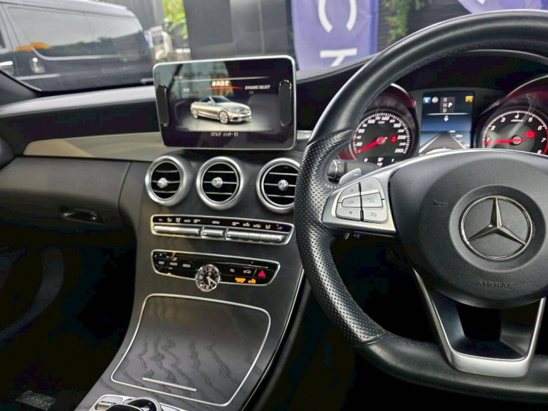 メルセデスベンツ Cクラス 中古車