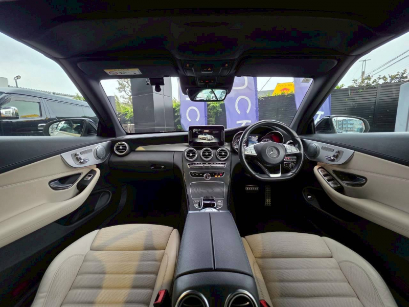 メルセデスベンツ Cクラス 中古車