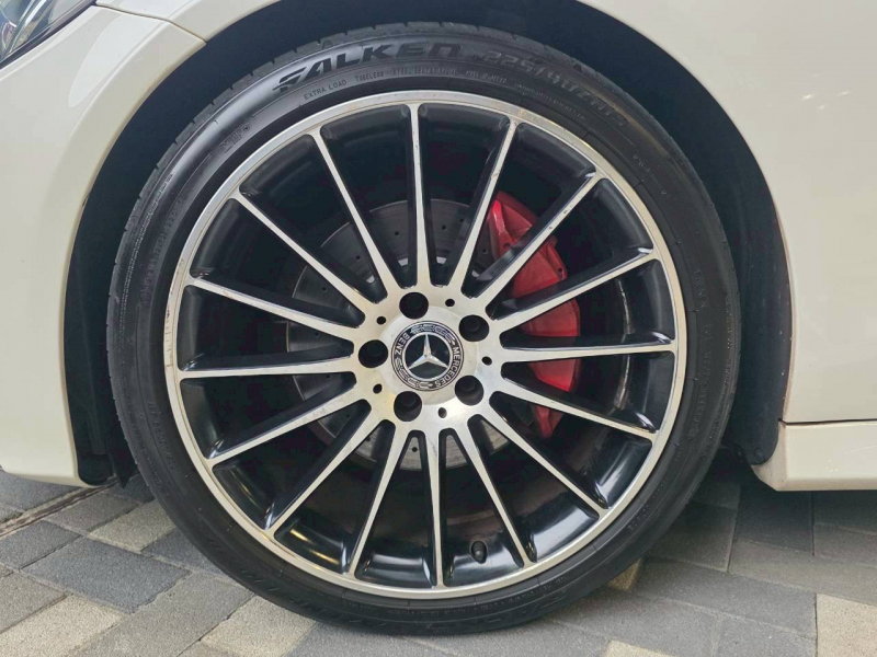 メルセデスベンツ Cクラス 中古車