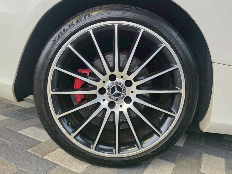 メルセデスベンツ Cクラス 中古車