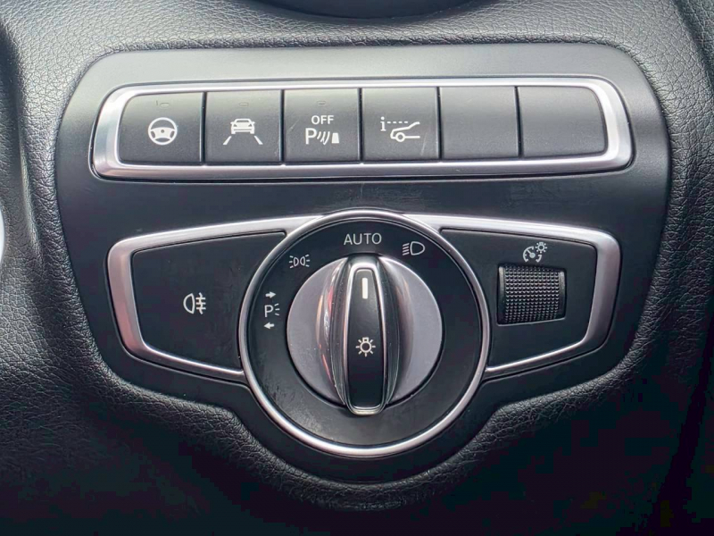 メルセデスベンツ Cクラス 中古車