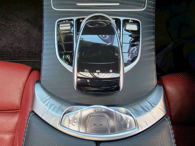 メルセデスベンツ Cクラス 中古車