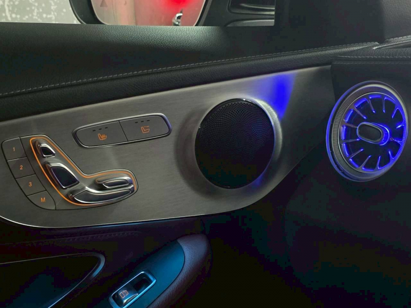 メルセデスベンツ Cクラス 中古車