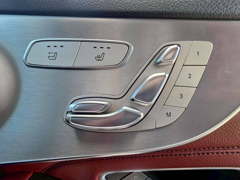 メルセデスベンツ Cクラス 中古車