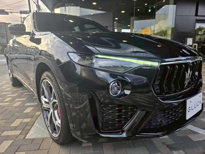 マセラティ レヴァンテ 中古車