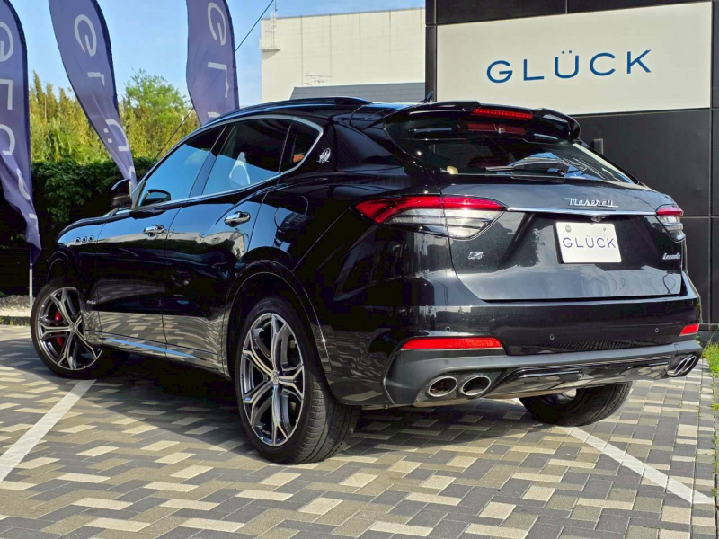 マセラティ レヴァンテ 中古車