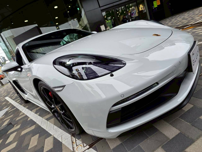 ポルシェ 718 ケイマン 中古車
