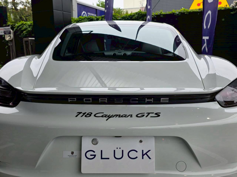 ポルシェ 718 ケイマン 中古車