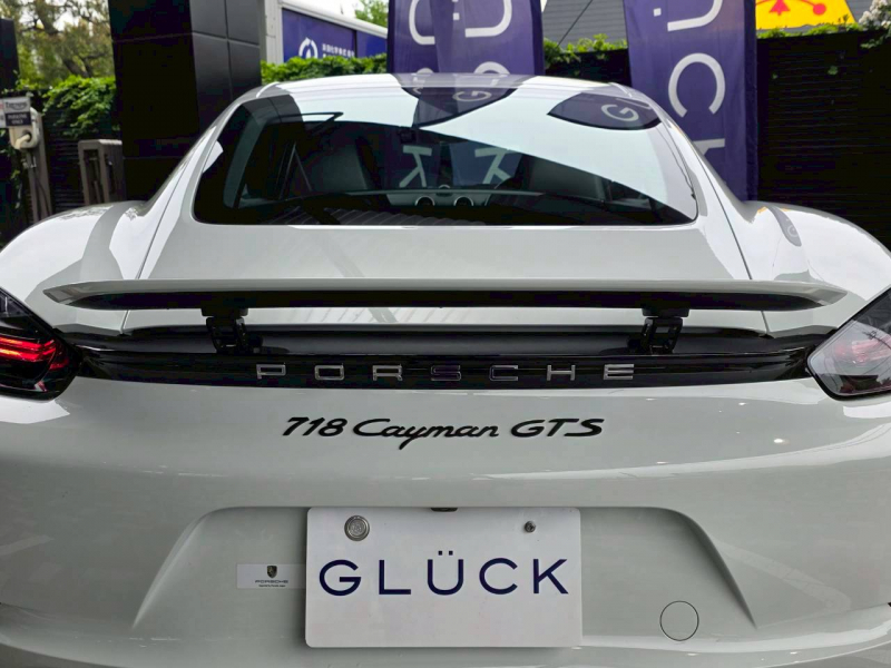 ポルシェ 718 ケイマン 中古車