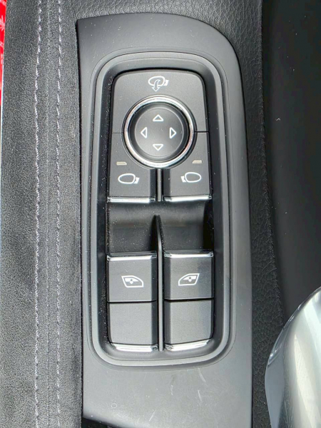 ポルシェ 718 ケイマン 中古車