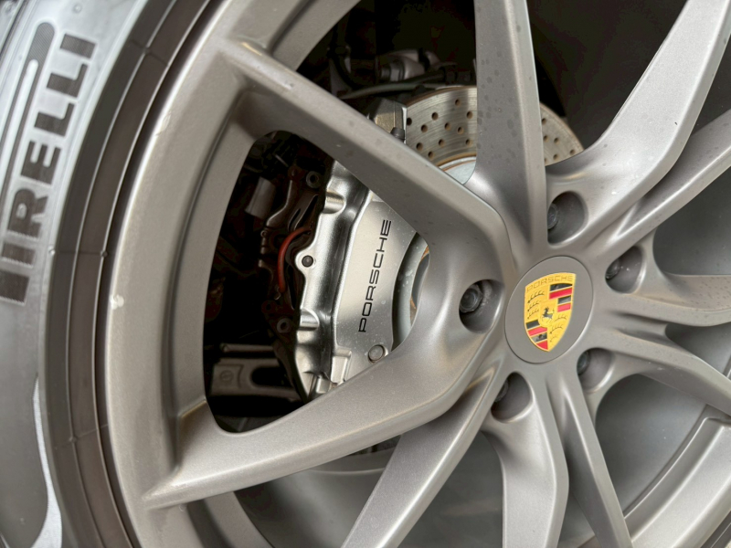 ポルシェ 718 ケイマン 中古車