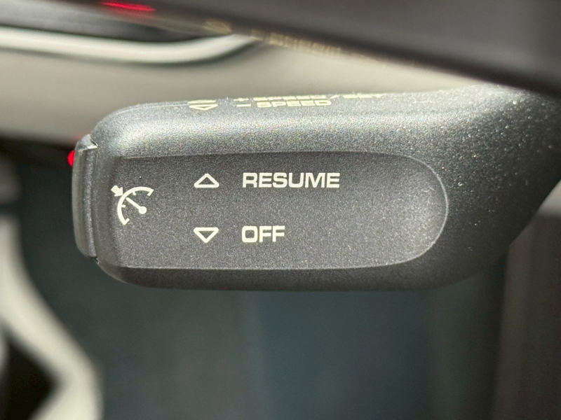 ポルシェ 718 ケイマン 中古車