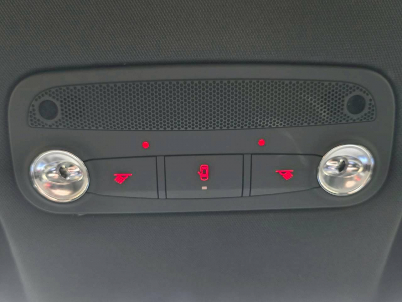 アウディ R8 中古車