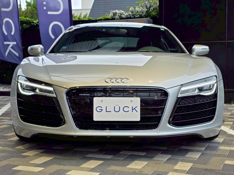 アウディ R8 中古車
