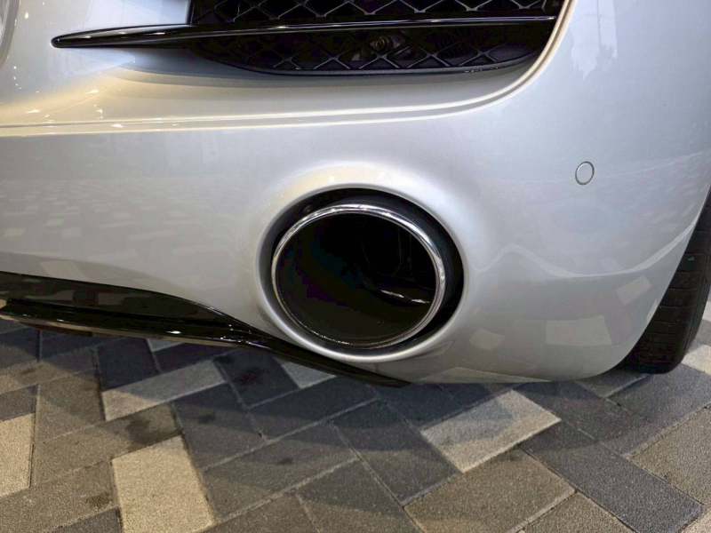 アウディ R8 中古車