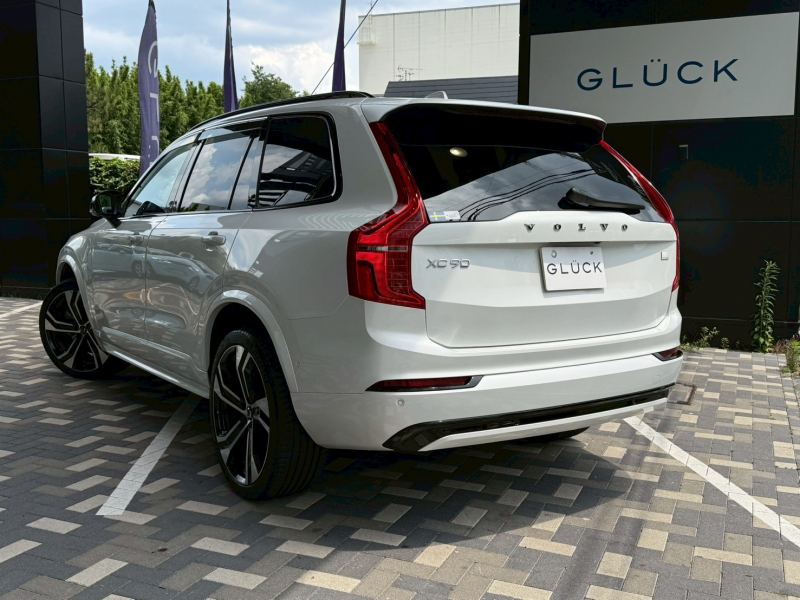 ボルボ XC90 中古車