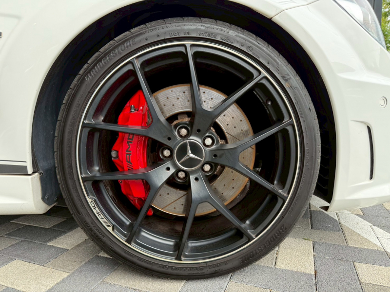 AMG Cクラス 中古車