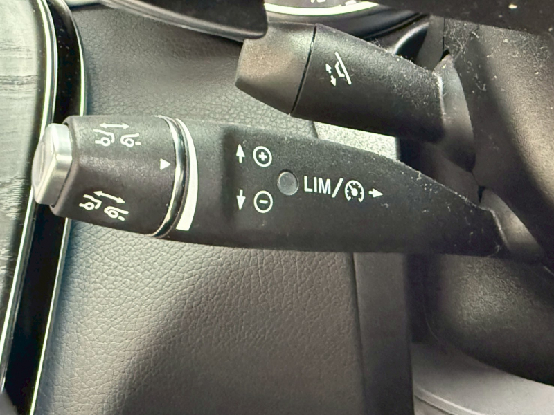 AMG Cクラス 中古車
