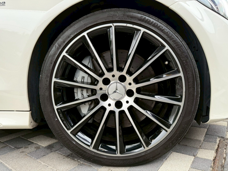 AMG Cクラス 中古車
