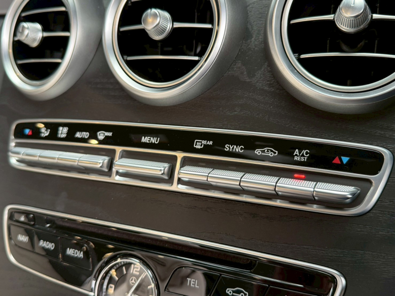 AMG Cクラス 中古車