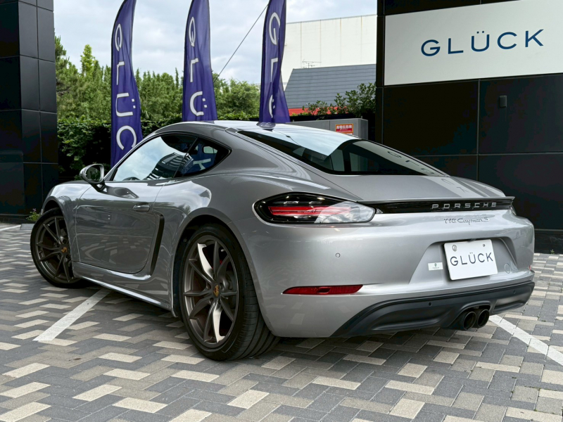 ポルシェ 718 ケイマン 中古車