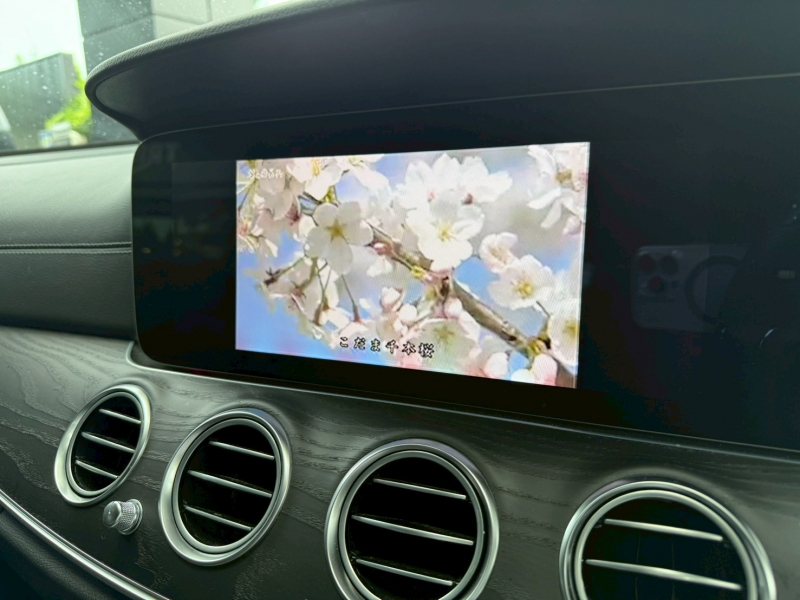 メルセデスベンツ Eクラス 中古車