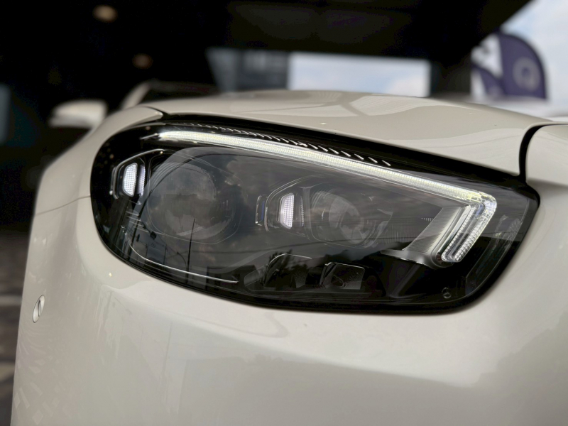 メルセデスベンツ Eクラス 中古車