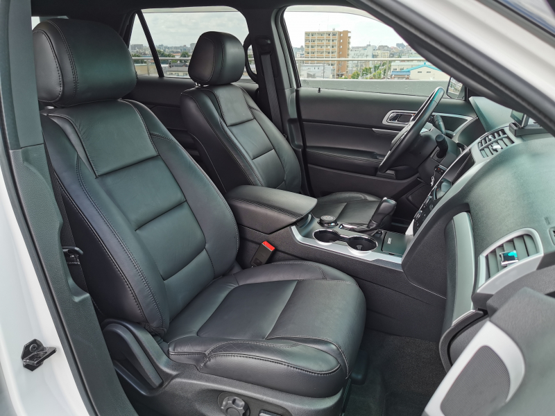 フォード エクスプローラー 中古車