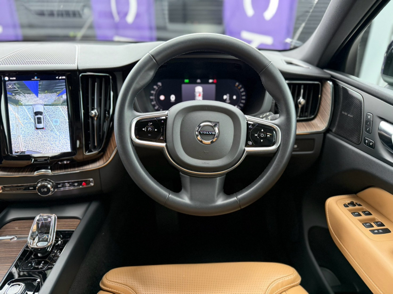 ボルボ XC60 中古車