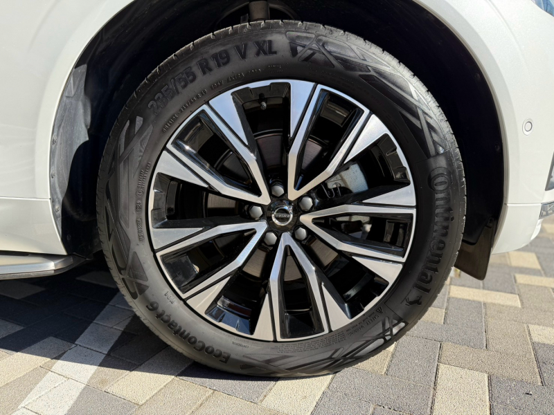 ボルボ XC60 中古車