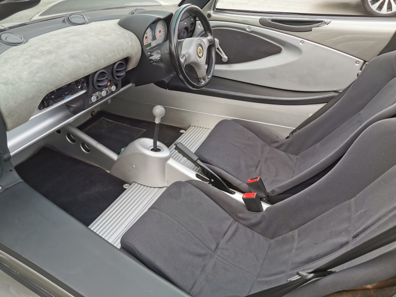 ロータス エリーゼ 中古車